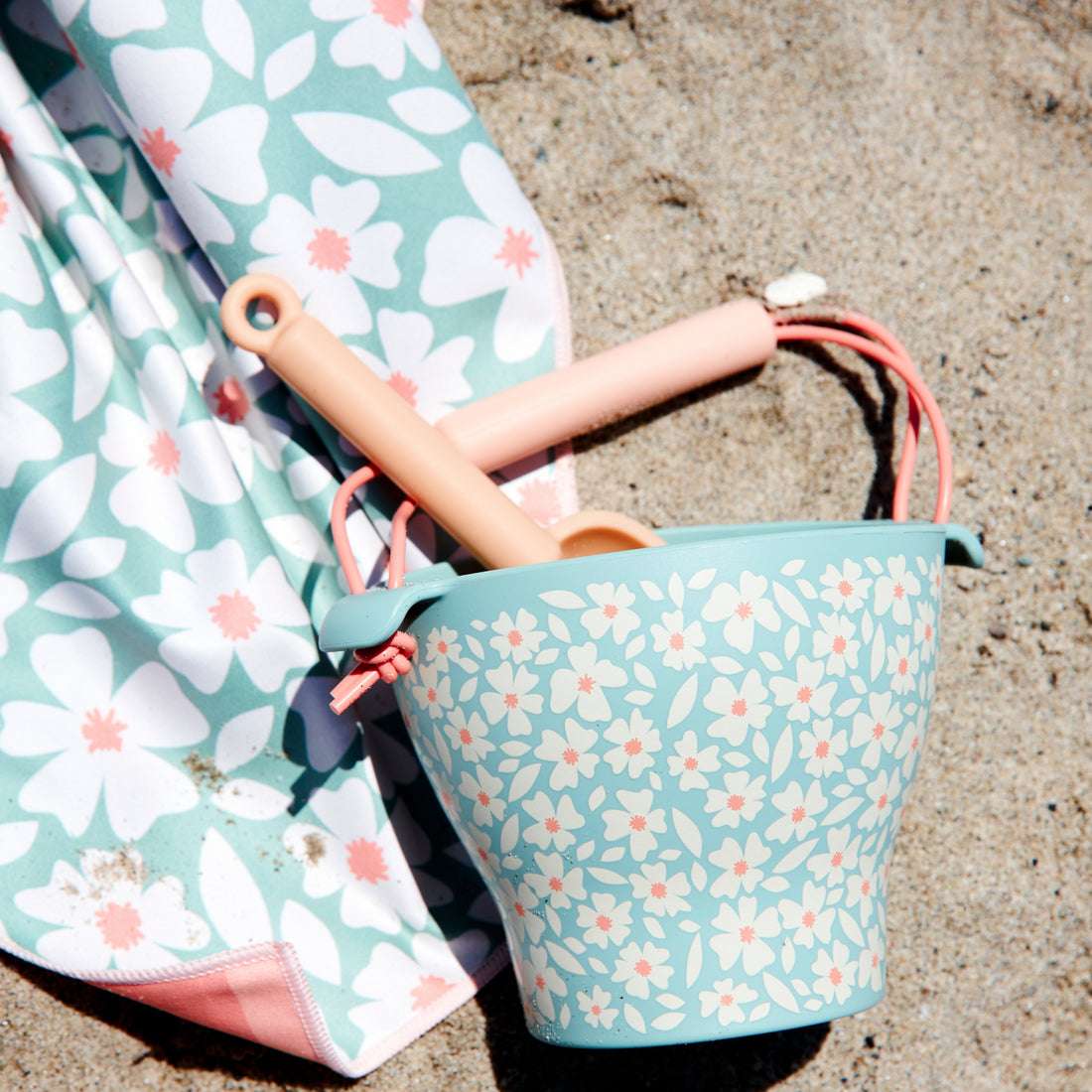 florish-green-beachset-swim-essentials-1