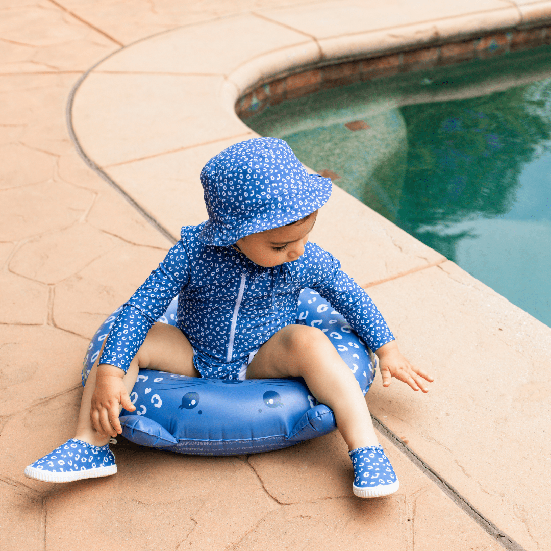 UV-sun-hat-blue-leopard-print-Swim-Essentials-4