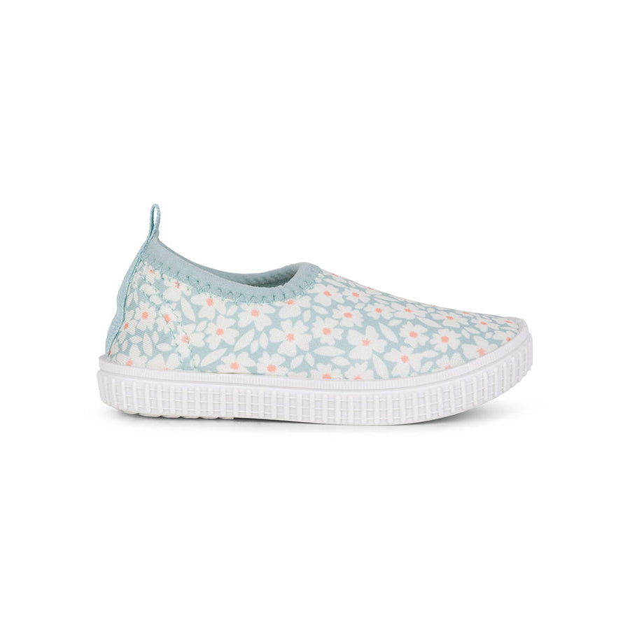 florish-green-watershoes-swim-essentials-1